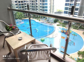 Atlantis Homestay Pool View 1210